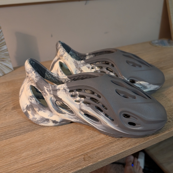 Yeezy Gray and Cream Slip-On Loafers - Picture 1 of 8